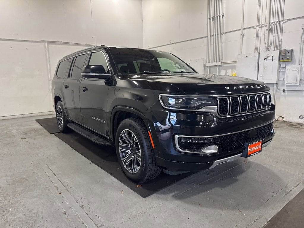 2024 Jeep Wagoneer L Series II's photo