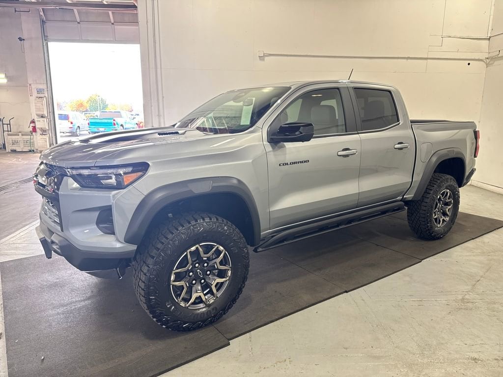 New 2026 Chevrolet Colorado ZR2 Truck