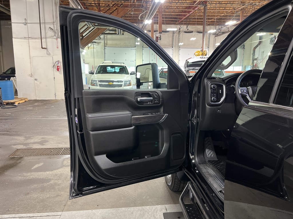 2022 Chevrolet Silverado 2500HD LTZ - Photo 22