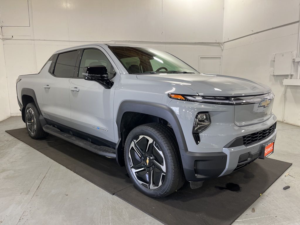 2026 Chevrolet Silverado EV LT Max Range's photo