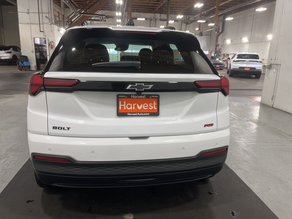 2027 Chevrolet Bolt RS - Photo 8