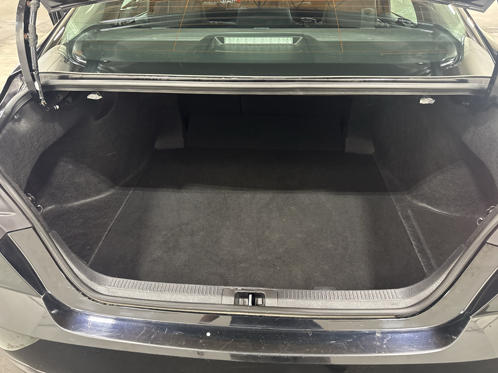 2025 Toyota Camry LE - Photo 28