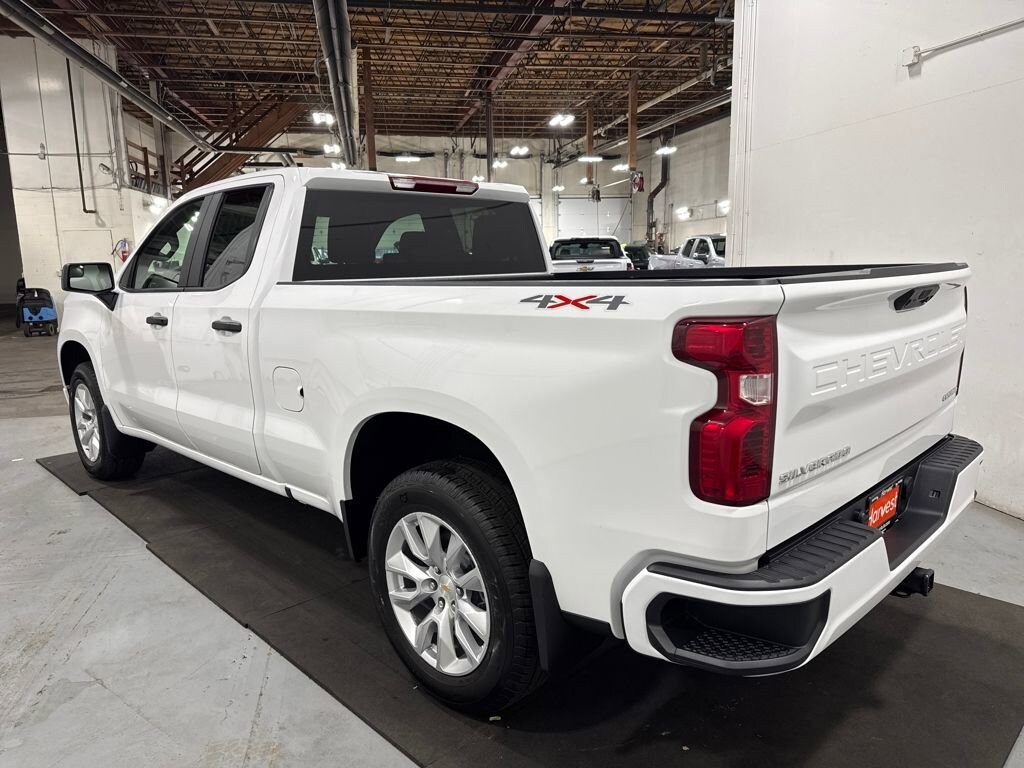 New 2026 Chevrolet Silverado 1500 Custom Truck