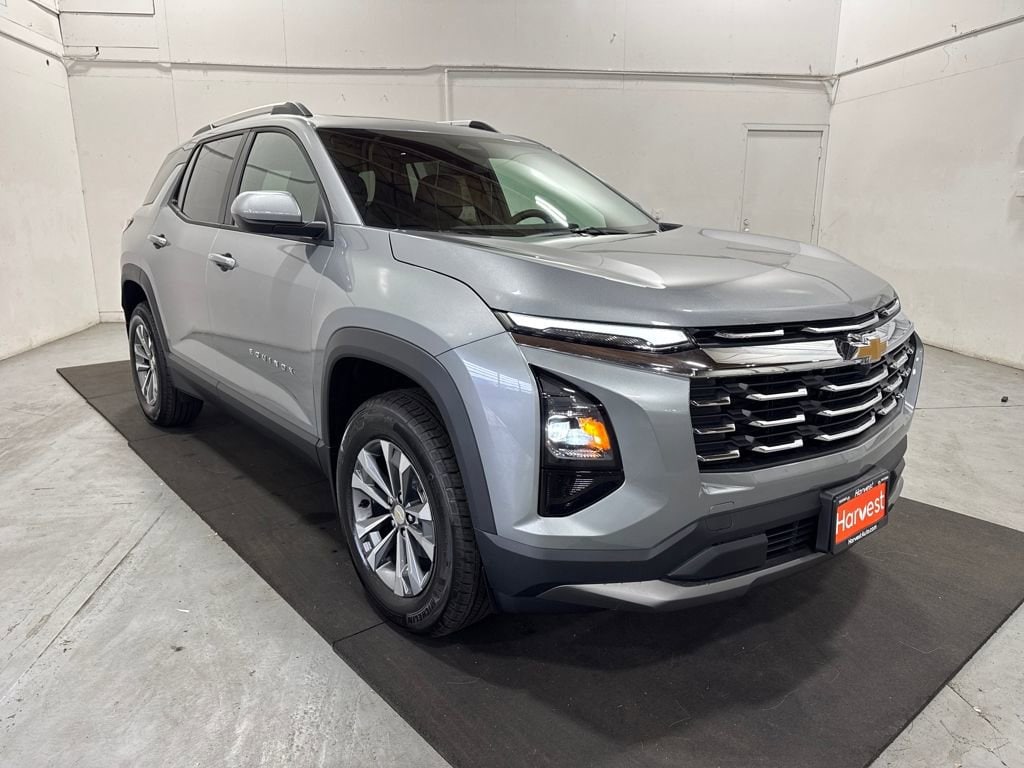 2026 Chevrolet Equinox LT's photo