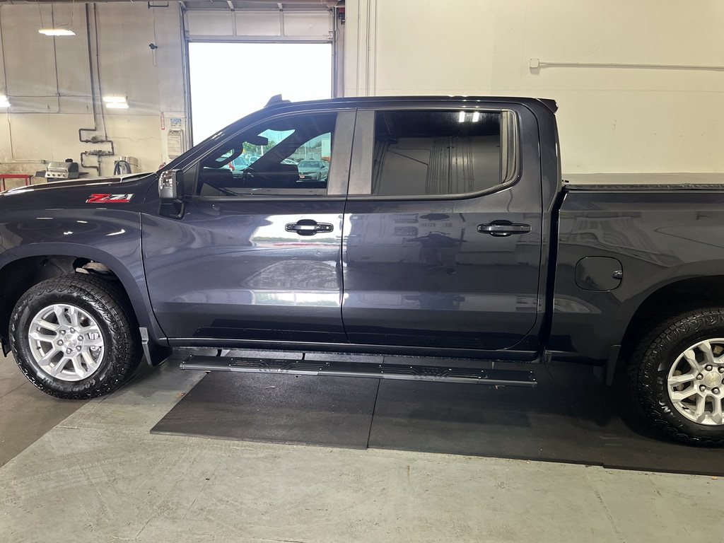 2022 Chevrolet Silverado 1500 LT - Photo 11