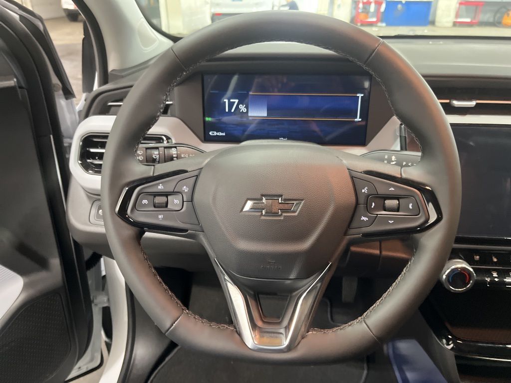 2027 Chevrolet Bolt RS - Photo 29