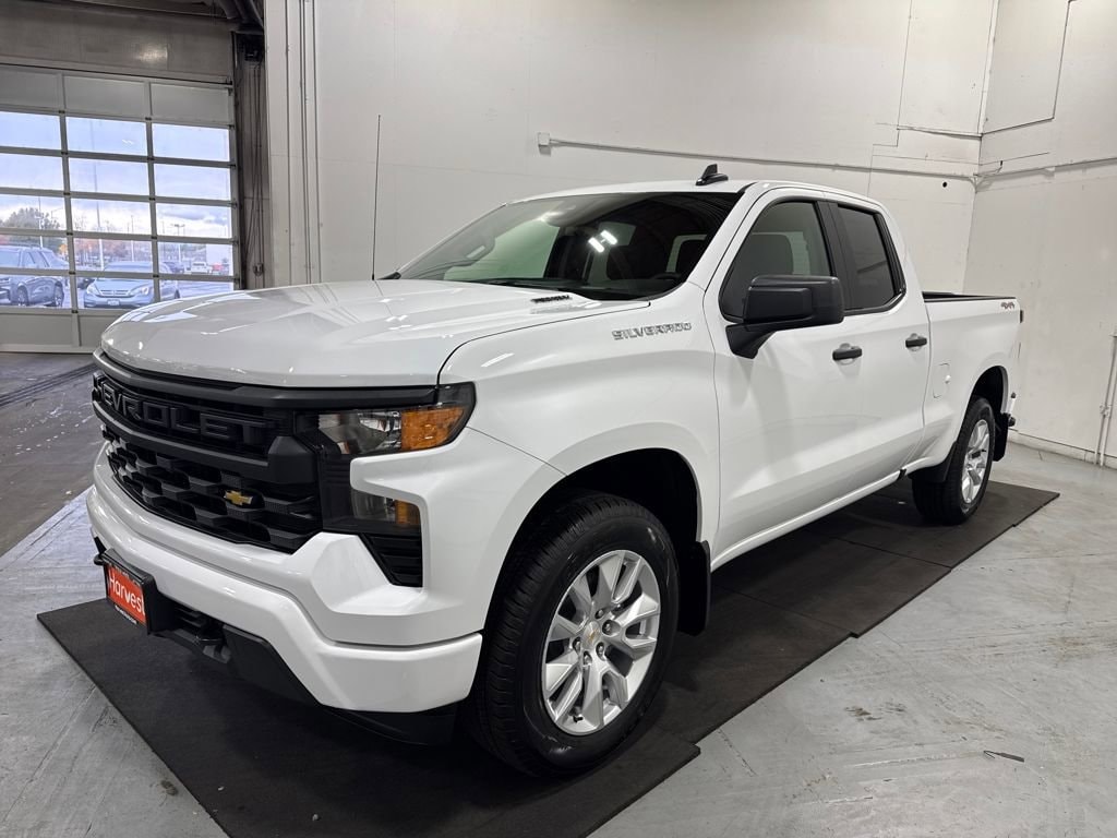 New 2026 Chevrolet Silverado 1500 Custom Truck
