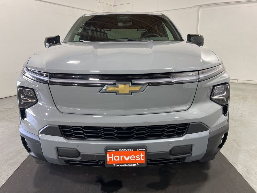New 2026 Chevrolet Silverado EV LT - Max Range Truck