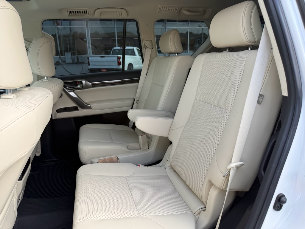 2023 Lexus GX PREMIUM - Photo 43
