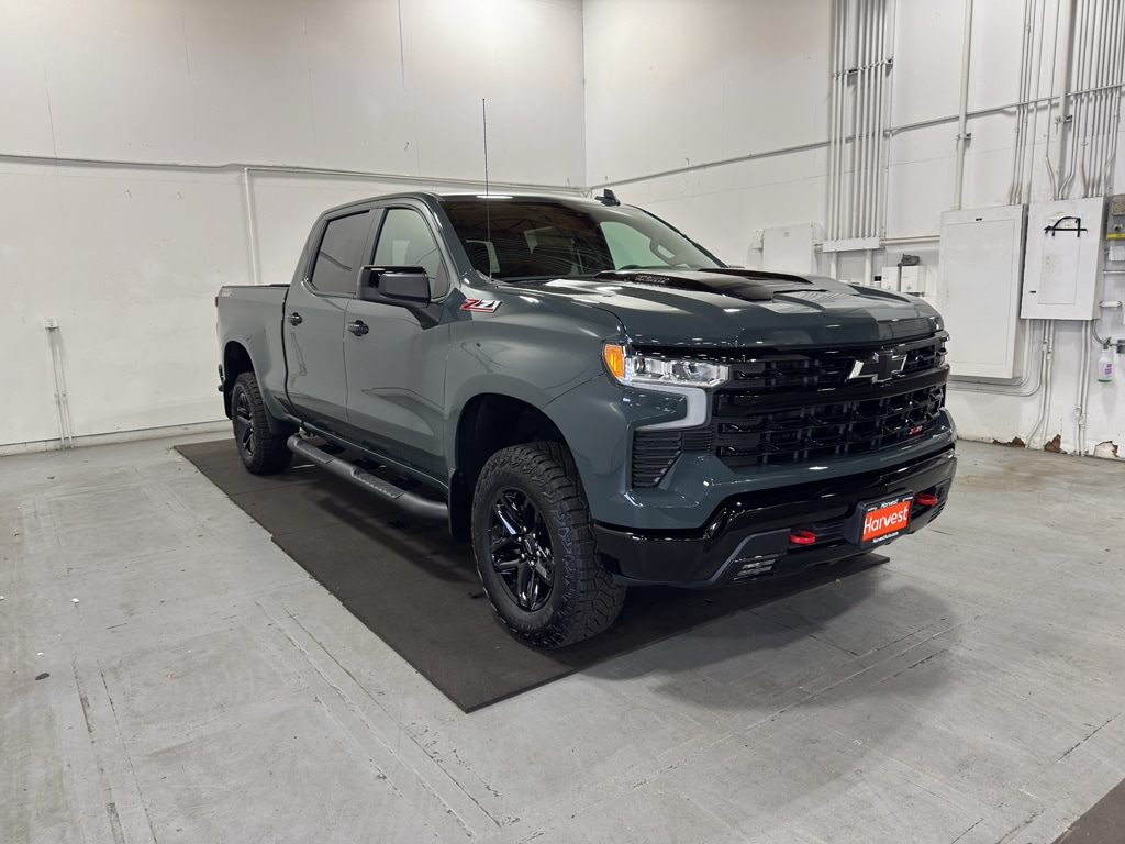 2026 Chevrolet Silverado 1500 LT Trail Boss 4X4 Crew Cab Short Box's photo
