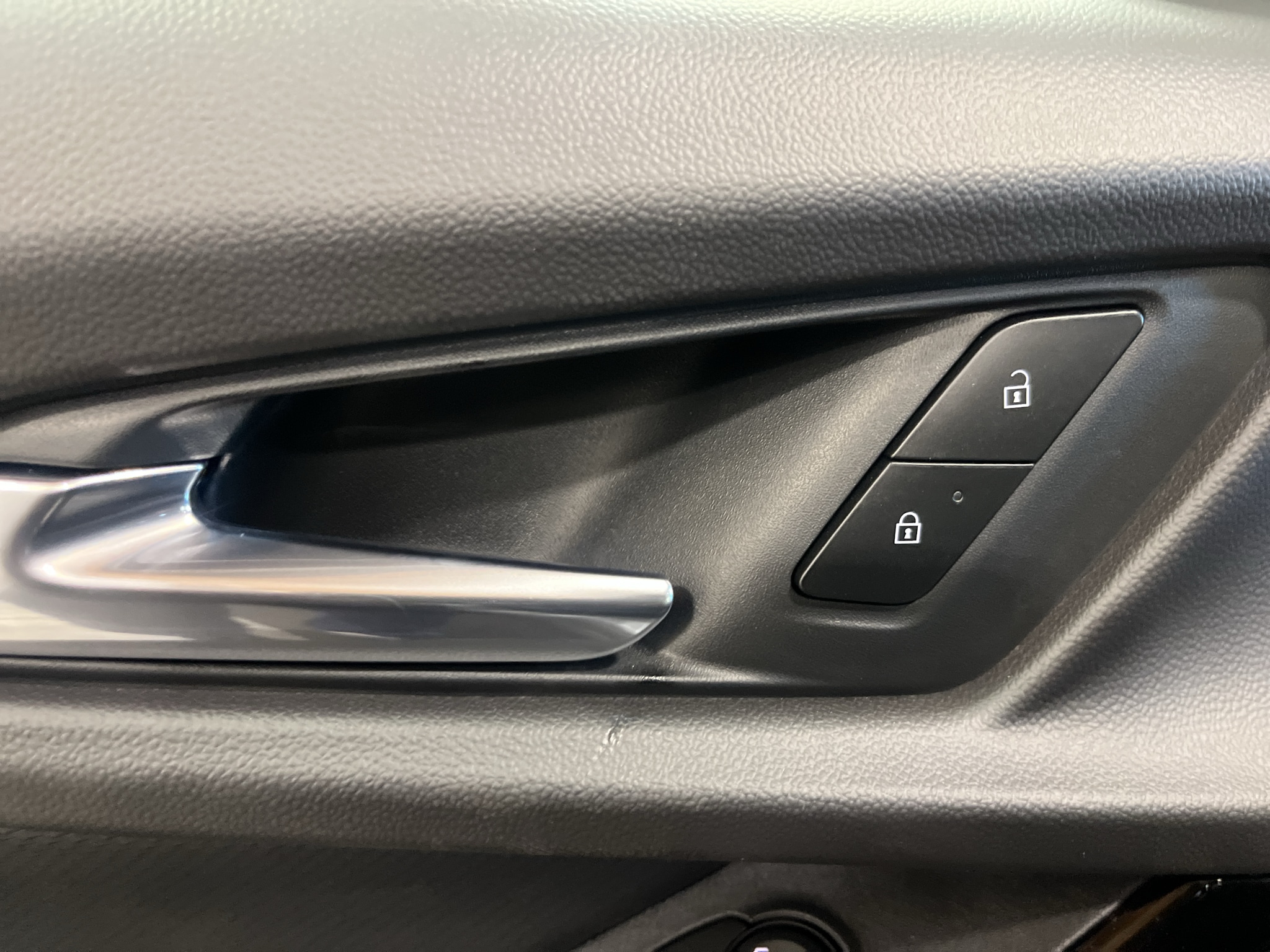 2027 Chevrolet Equinox LT - Photo 29