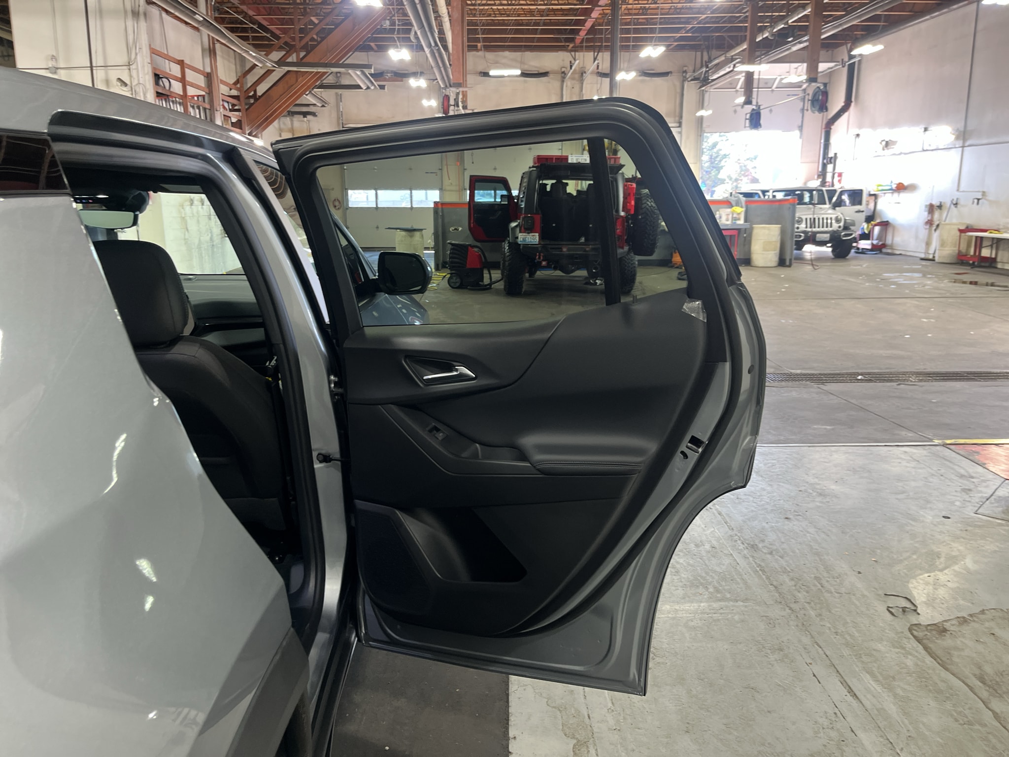 2027 Chevrolet Equinox LT - Photo 24
