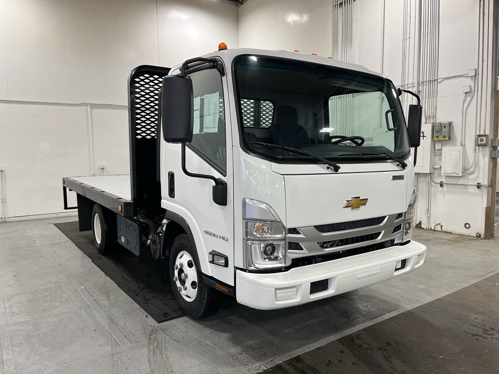 2024 Chevrolet Low Cab Forward 4500HD Diesel 109" WB Regular Cab's photo