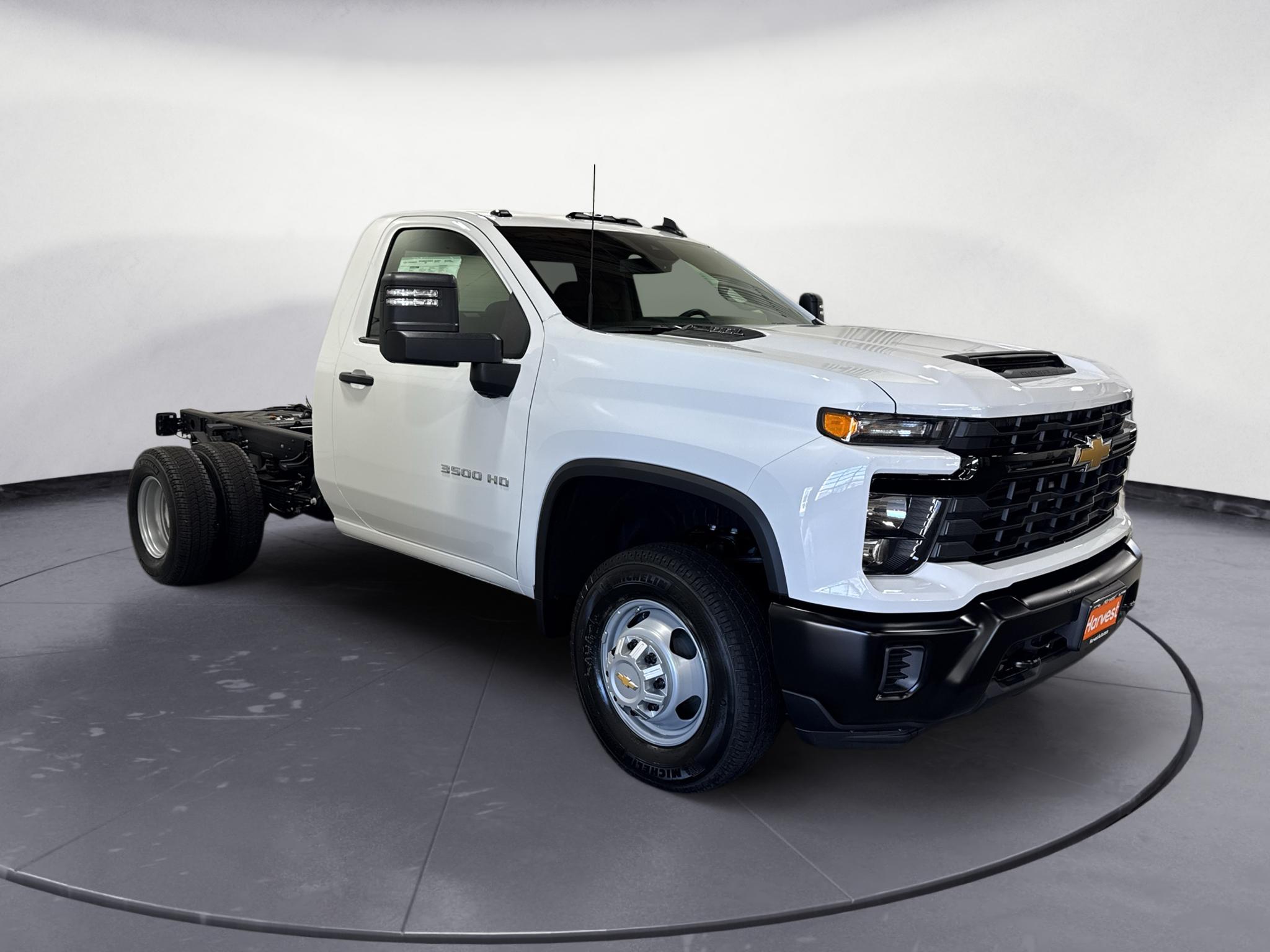 2026 Chevrolet Silverado 3500 HD Chassis Cab