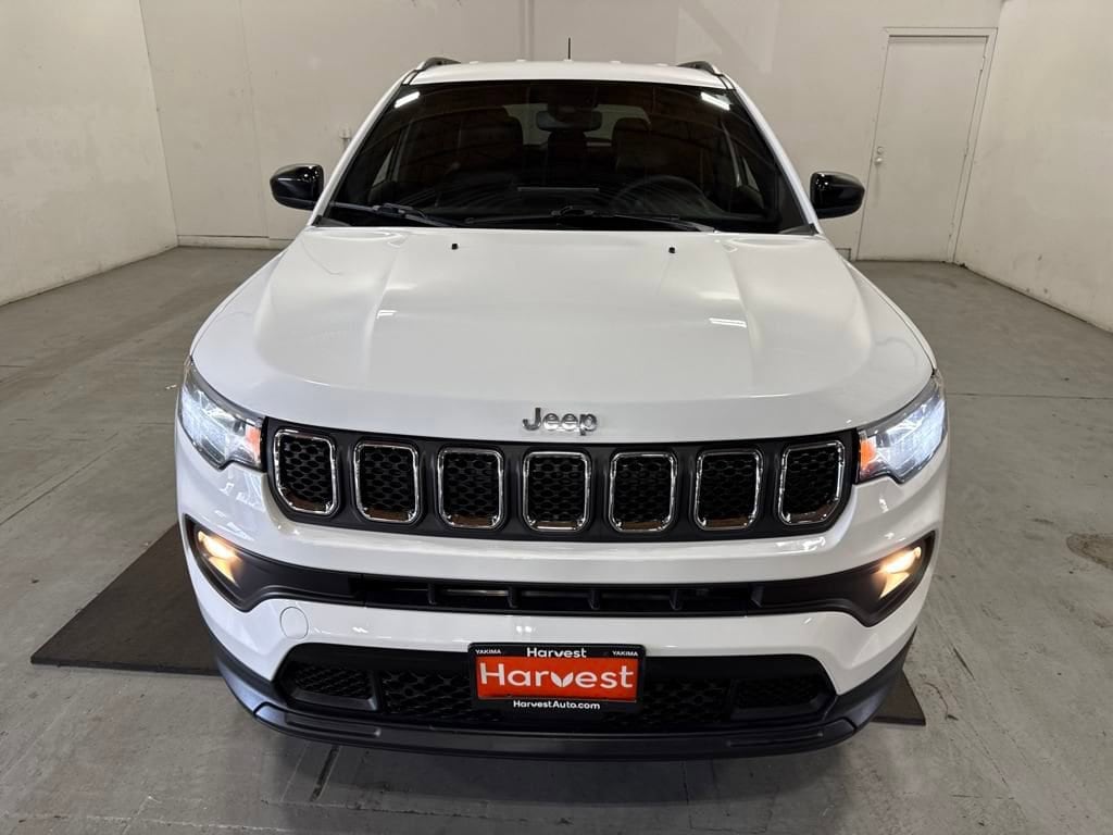 Used 2024 Jeep Compass Latitude with VIN 3C4NJDBN0RT605736 for sale in Yakima, WA
