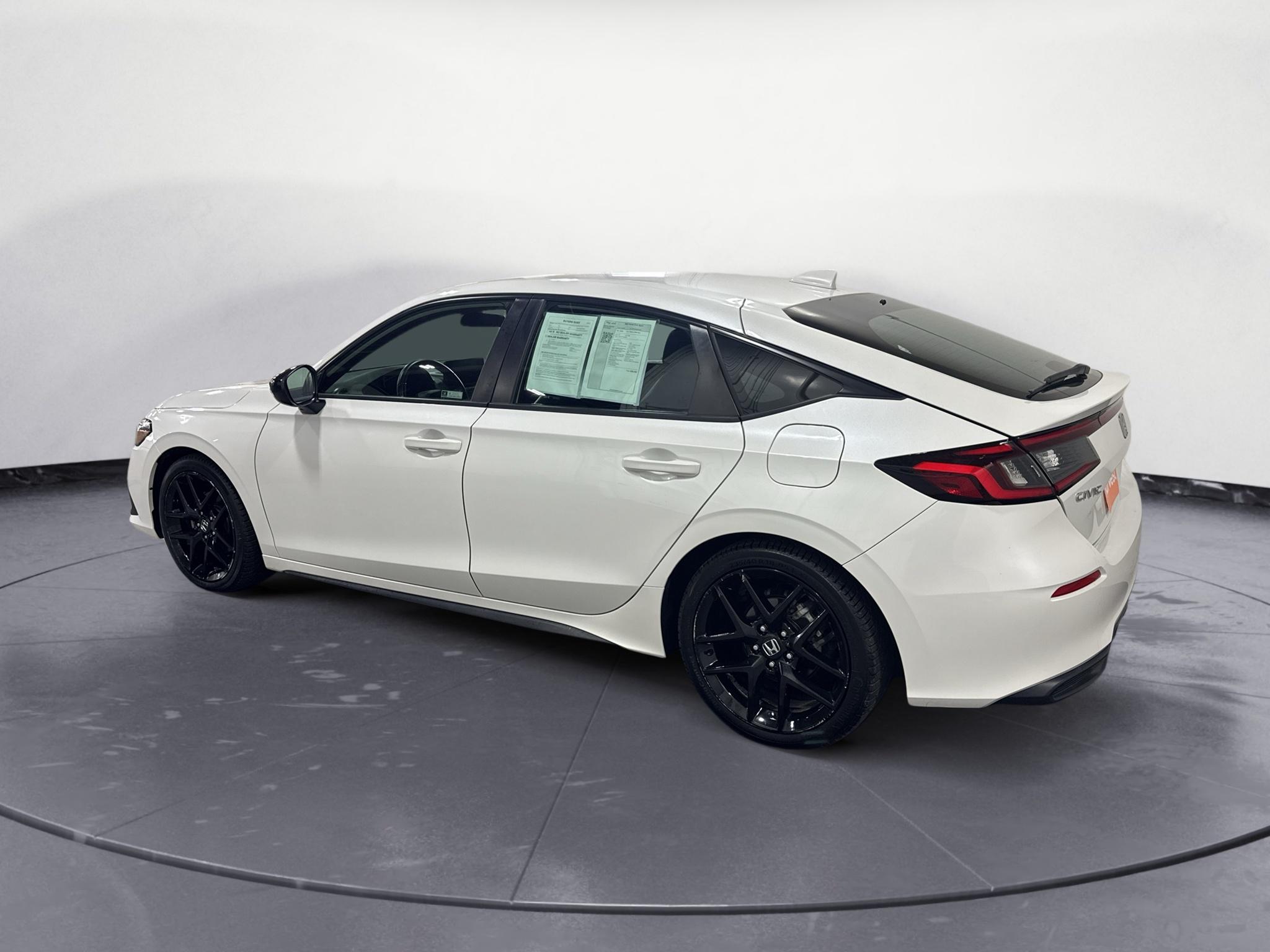 2022 Honda Civic Hatchback Sport - Photo 8