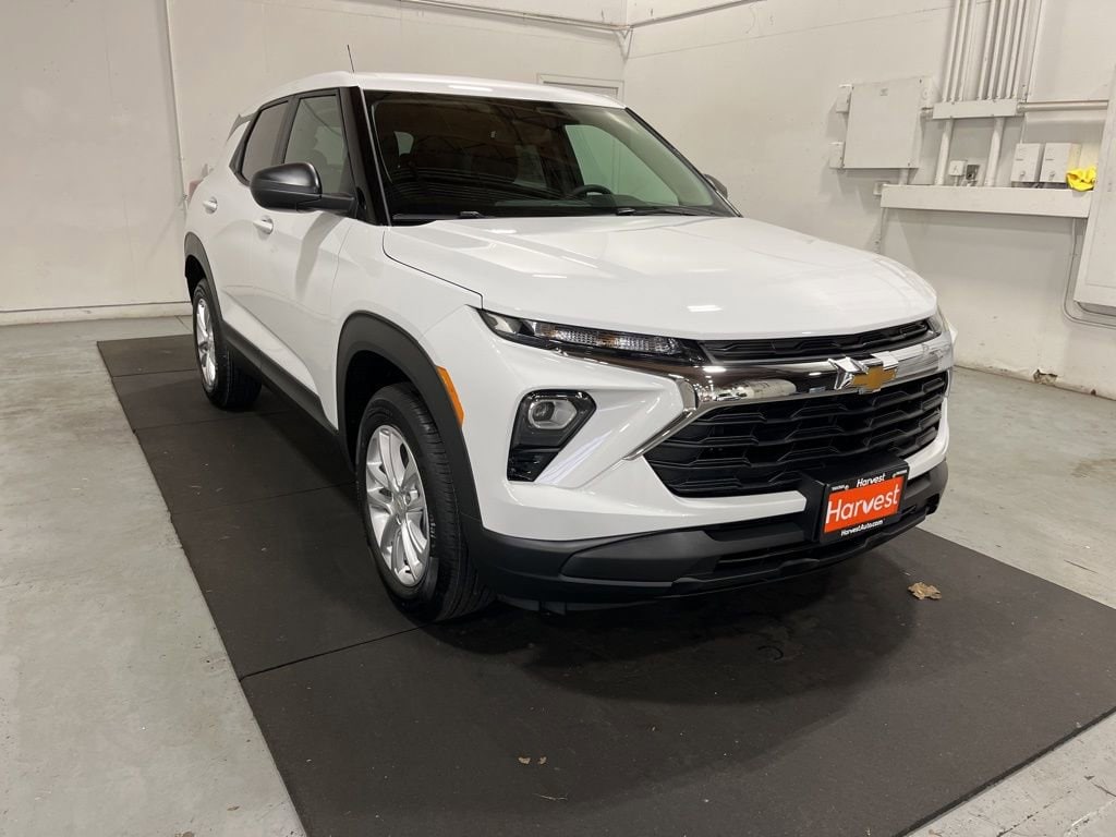 2026 Chevrolet Trailblazer LS's photo