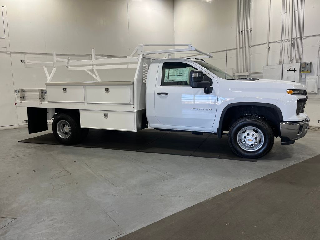 2025 Chevrolet Silverado 3500 HD Work Truck - Photo 7