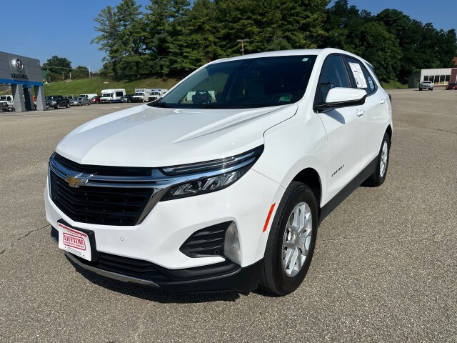 2023 Chevrolet Equinox LT photo 2