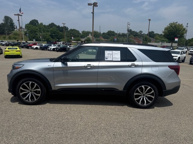 Used 2022 Ford Explorer ST-LINE with VIN 1FMSK8KH2NGA61185 for sale in Radford, VA