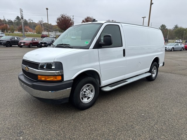 2024 Chevrolet Express Cargo Work Van's photo