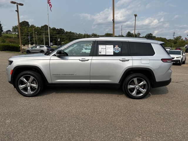 2021 Jeep Grand Cherokee Limited photo 2