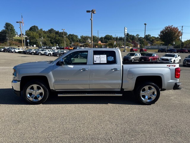 2018 Chevrolet Silverado 1500 LTZ photo 2
