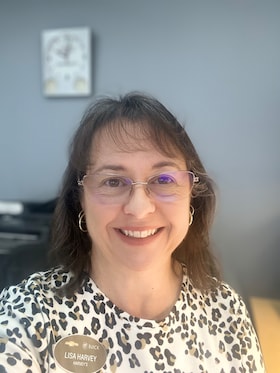 Staff member Lisa Harvey from 167f3c4e0a79