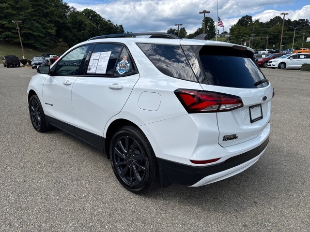 2024 Chevrolet Equinox RS photo 3