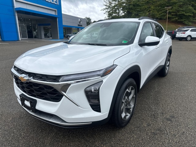 2026 Chevrolet Trax LT's photo