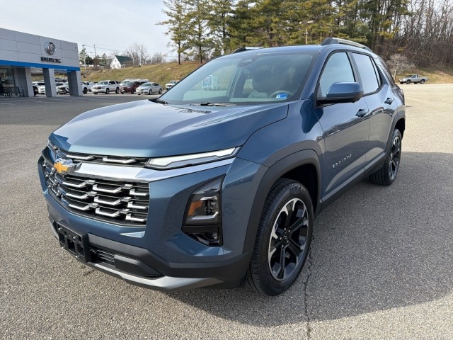 2026 Chevrolet Equinox LT's photo