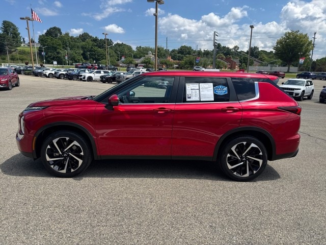 Used 2022 Mitsubishi Outlander ES with VIN JA4J4TA80NZ015769 for sale in Radford, VA