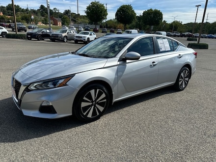 2021 Nissan Altima 2.5 SV Sedan