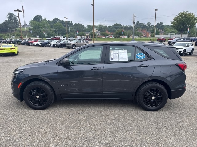 Used 2022 Chevrolet Equinox LS with VIN 3GNAXSEVXNS207745 for sale in Radford, VA
