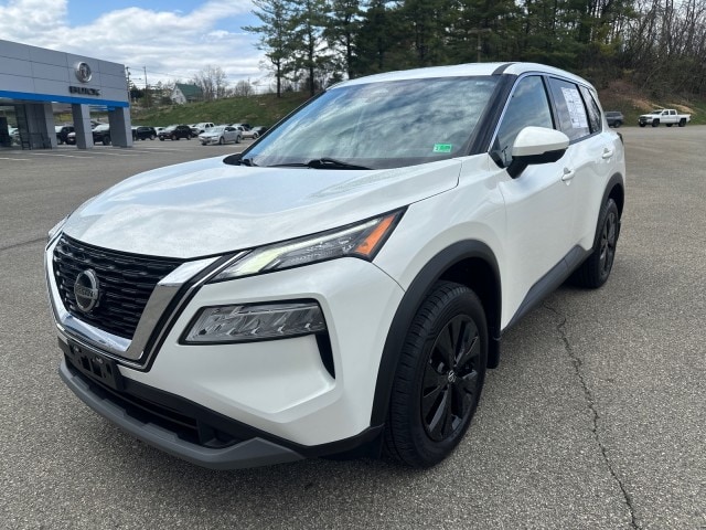 Used 2021 Nissan Rogue SV with VIN 5N1AT3BB3MC829351 for sale in Radford, VA