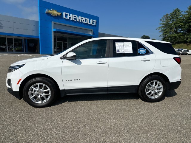 2023 Chevrolet Equinox LT photo 3