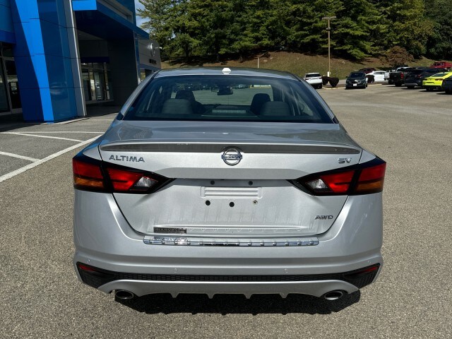 2021 Nissan Altima 2.5 SV photo 3