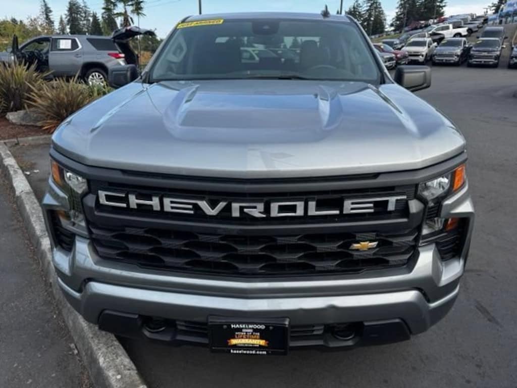 Used 2025 Chevrolet Silverado 1500 Custom Truck
