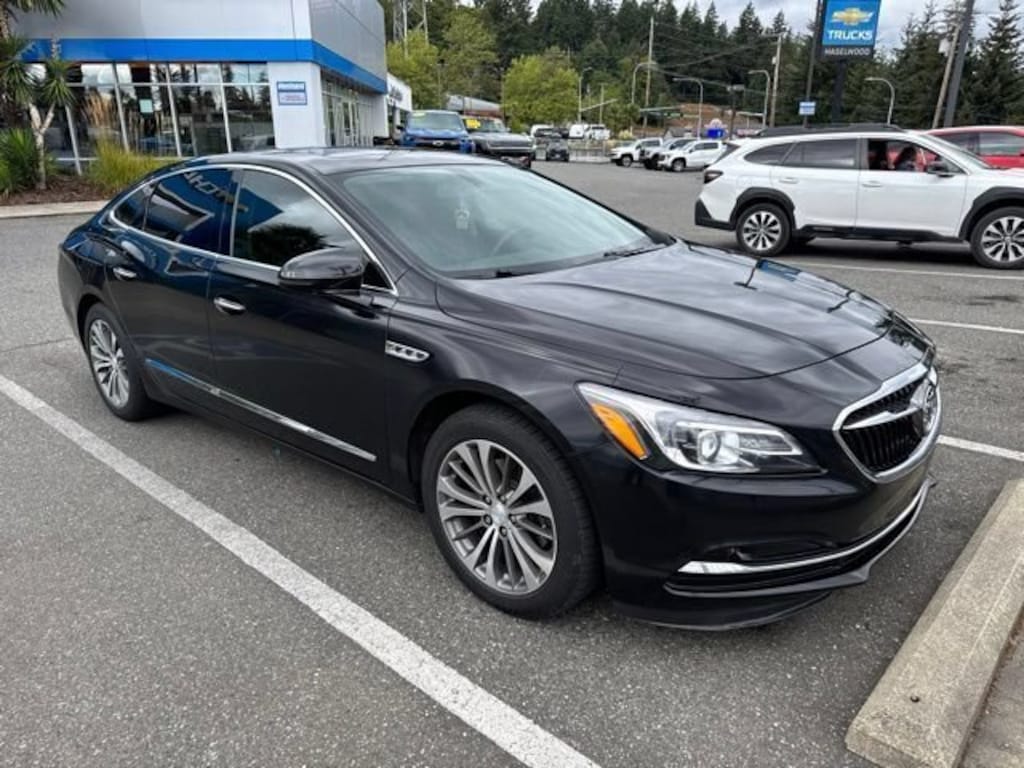 Used 2018 Buick Lacrosse Essence Car