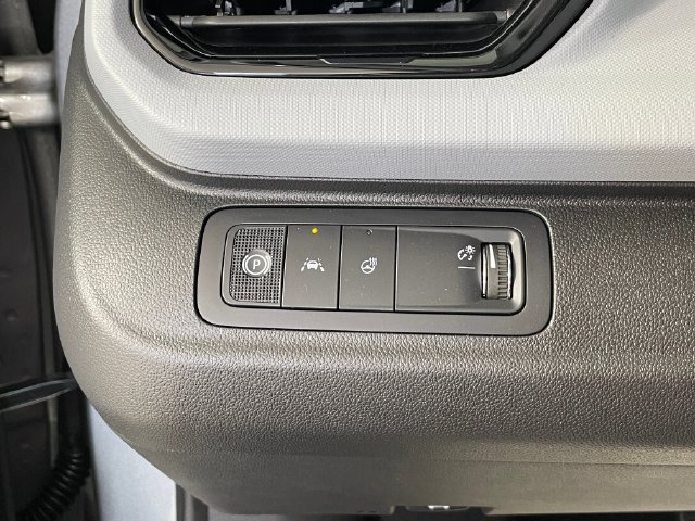 2027 Chevrolet Bolt LT - Photo 10