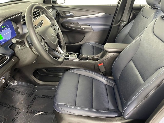 2023 Chevrolet Bolt EUV Premier photo 2