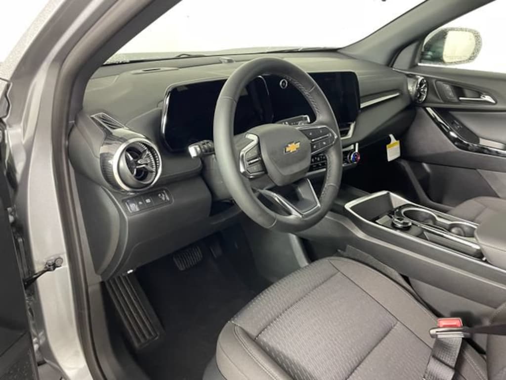 Used 2026 Chevrolet Equinox LT SUV