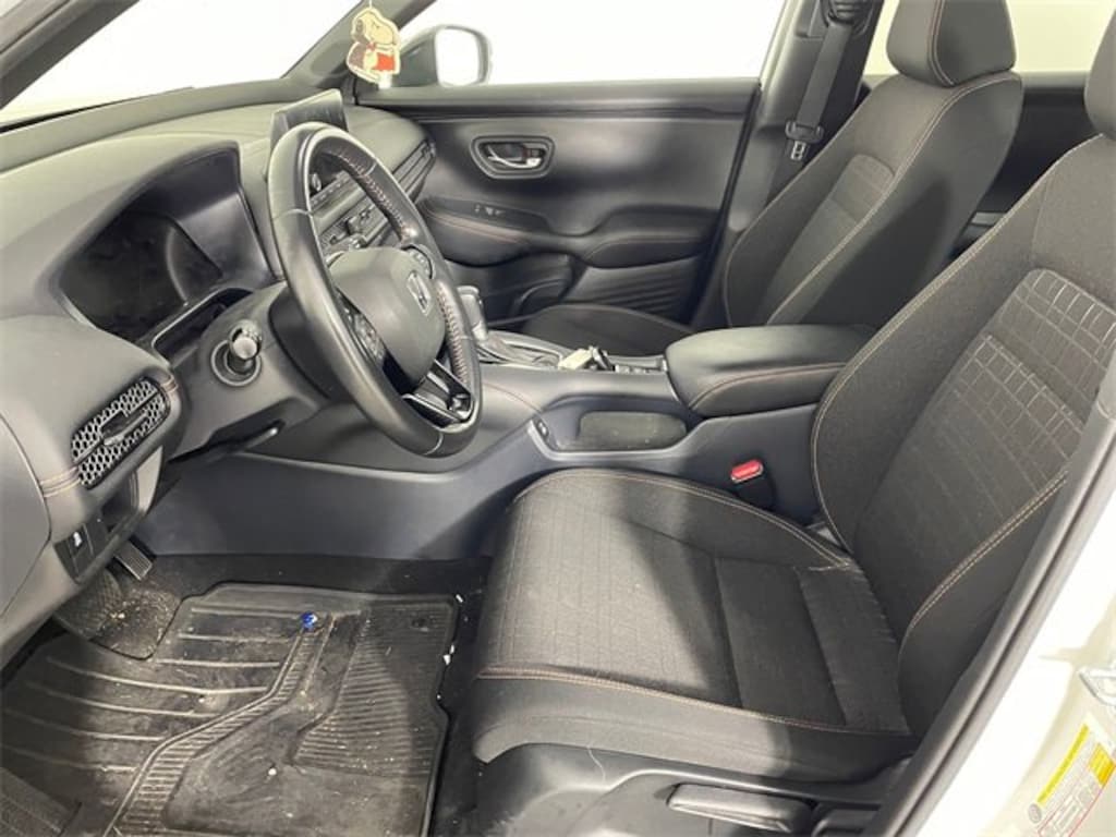 Used 2023 Honda HR-V AWD Sport SUV