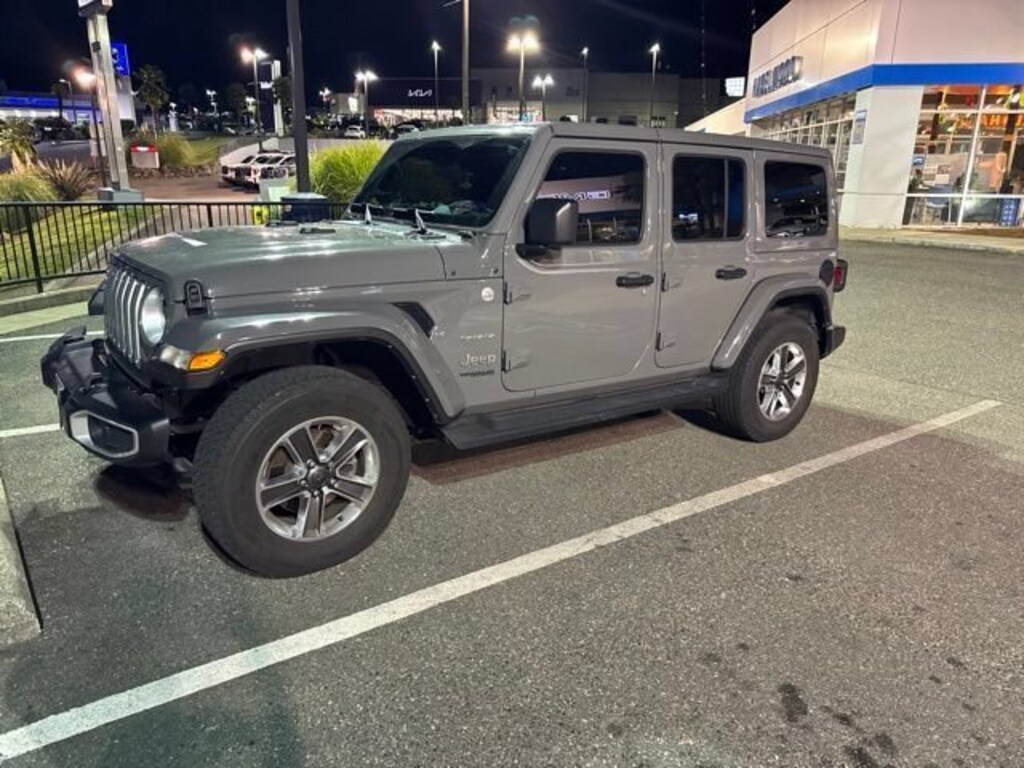 Used 2022 Jeep Wrangler Unlimited Sahara 4x4 SUV