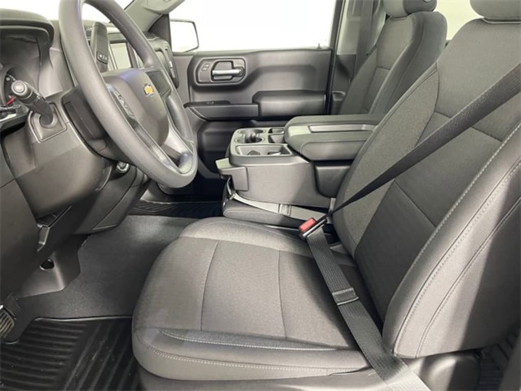 New 2026 Chevrolet Silverado 1500 Custom Truck