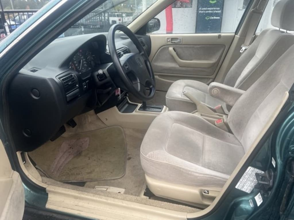 Used 1993 Honda Accord LX Sedan