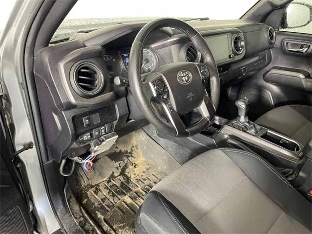 Used 2022 Toyota Tacoma 4WD SR