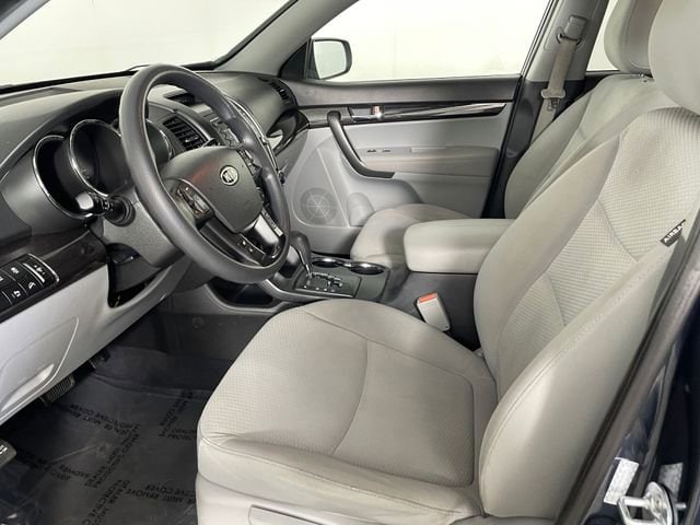 Used 2011 Kia Sorento LX with VIN 5XYKT4A19BG018279 for sale in Bremerton, WA