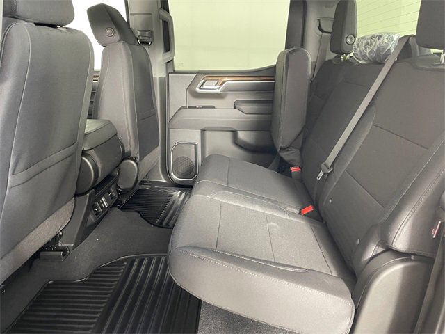 2026 Chevrolet Silverado 1500 LT photo 3