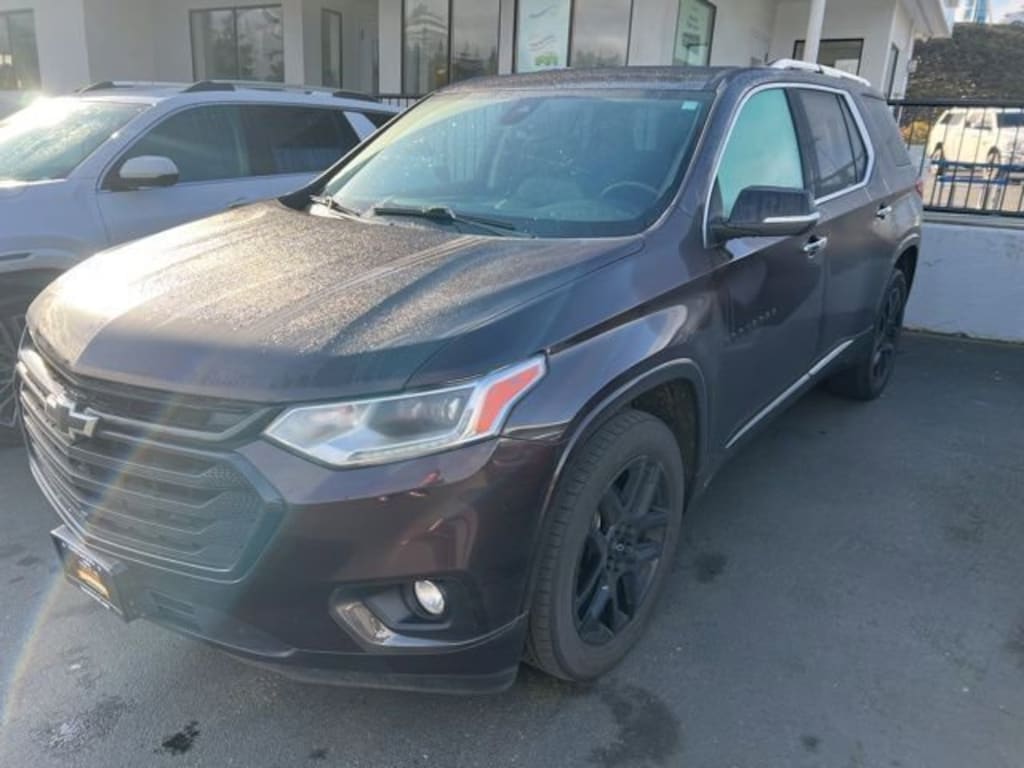 Used 2021 Chevrolet Traverse Premier SUV